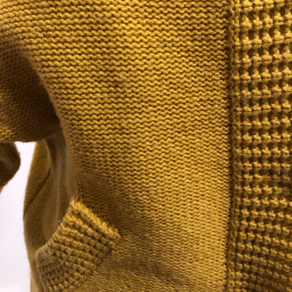 Sweater - Picture 3 of 3
